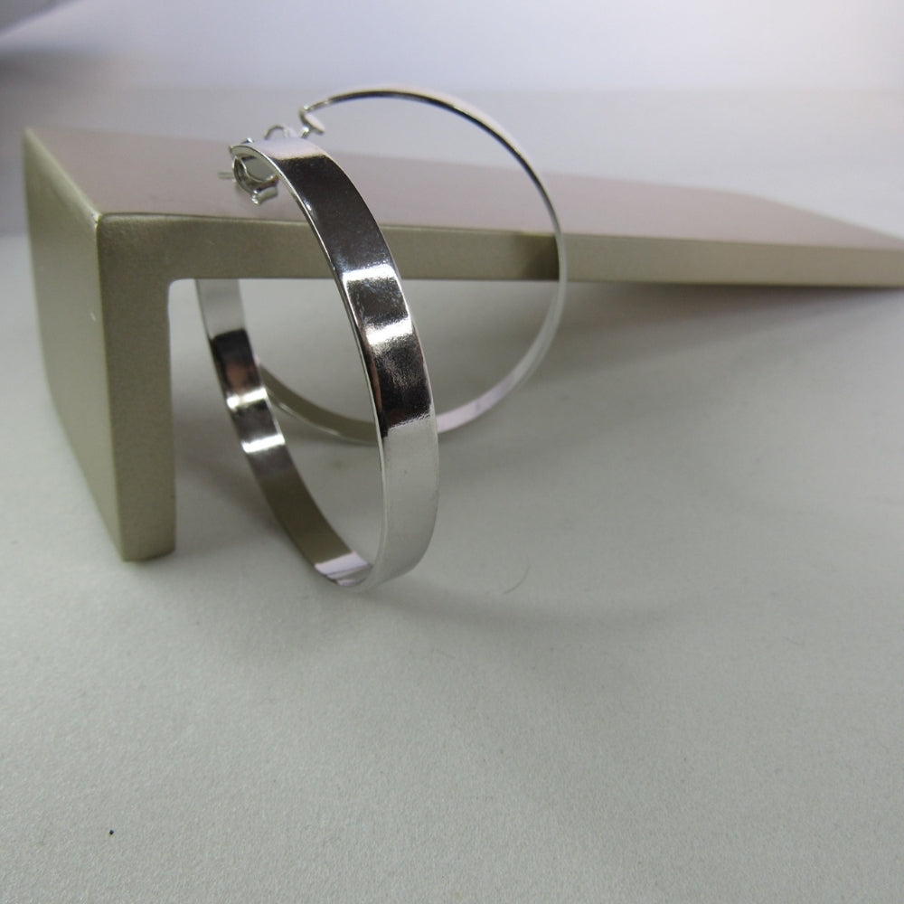 Brinco Argola Grande Grossa Clássica Banhado em Ródio Branco