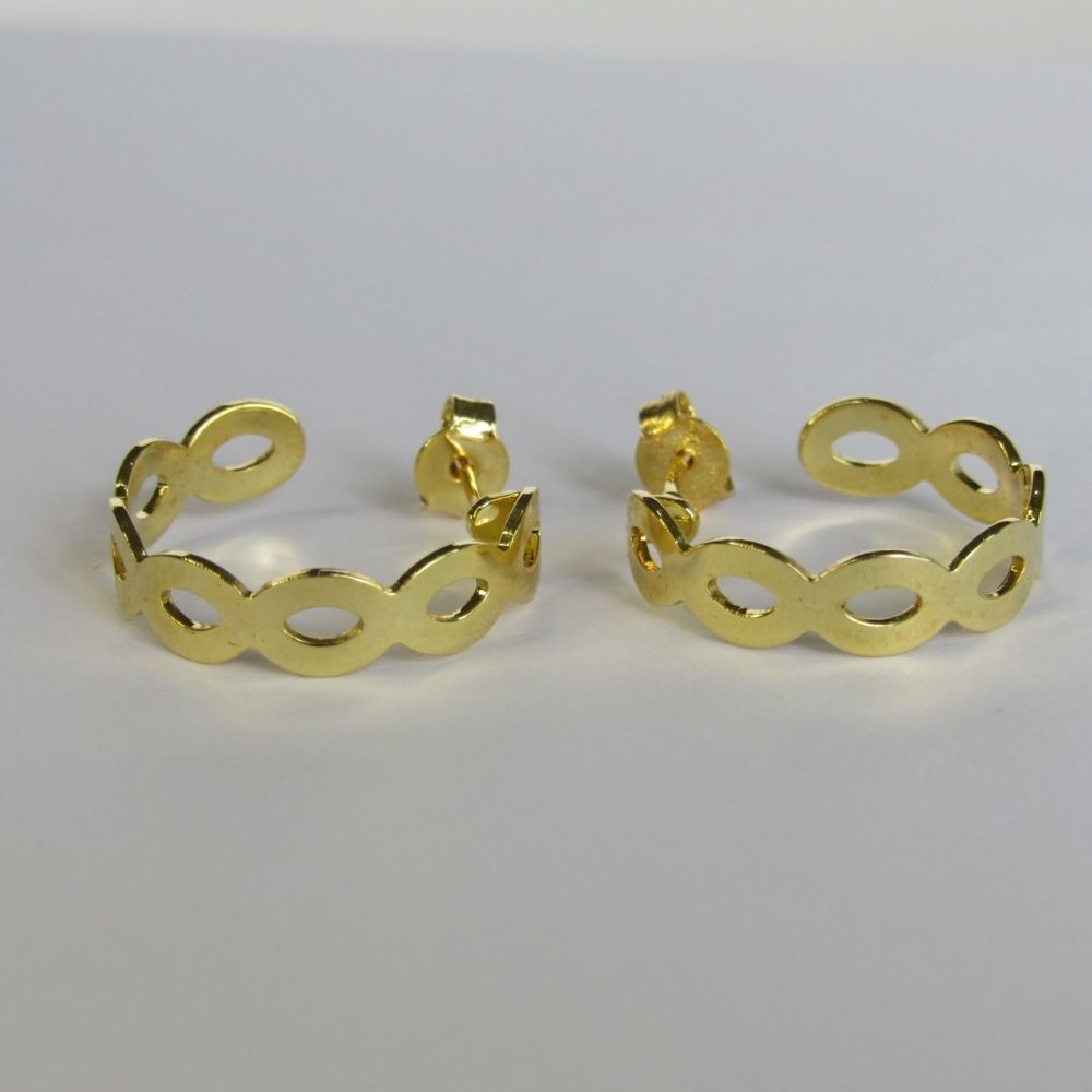 Brinco Argolinha com Vazados Ovais Banhado em Ouro 18k