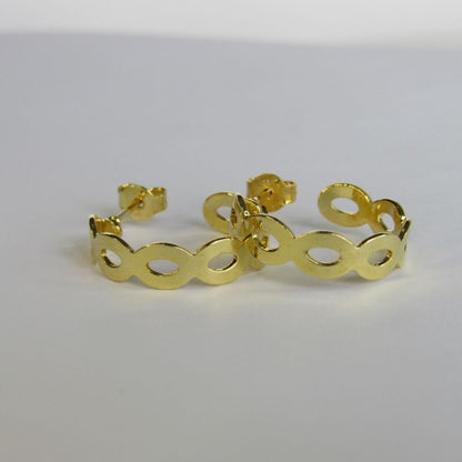 Brinco Argolinha com Vazados Ovais Banhado em Ouro 18k