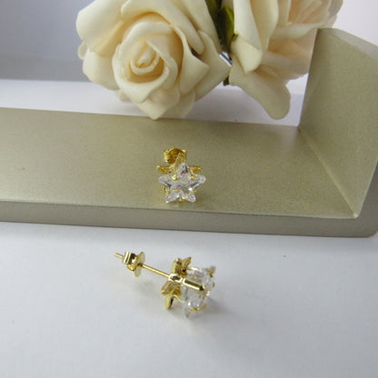 Brinco Estrela Grande com Zircônia Banhado em Ouro 18k