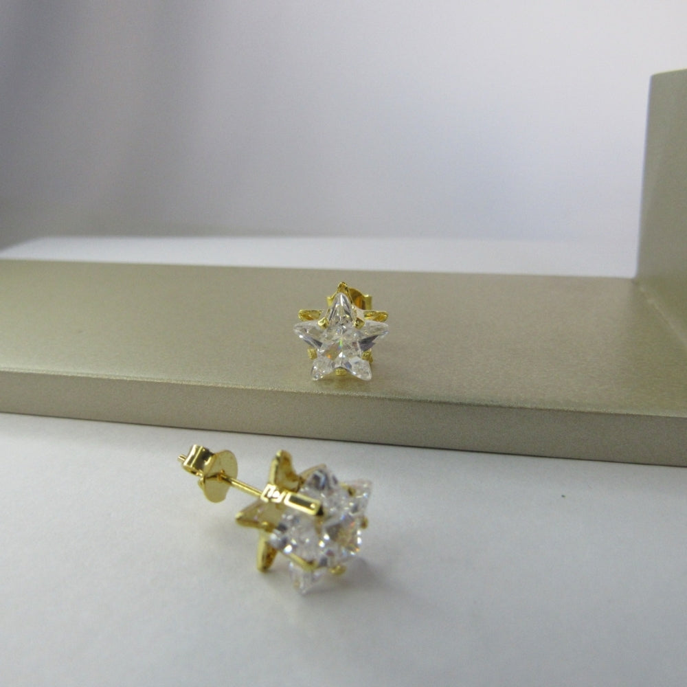 Brinco Estrela Grande com Zircônia Banhado em Ouro 18k