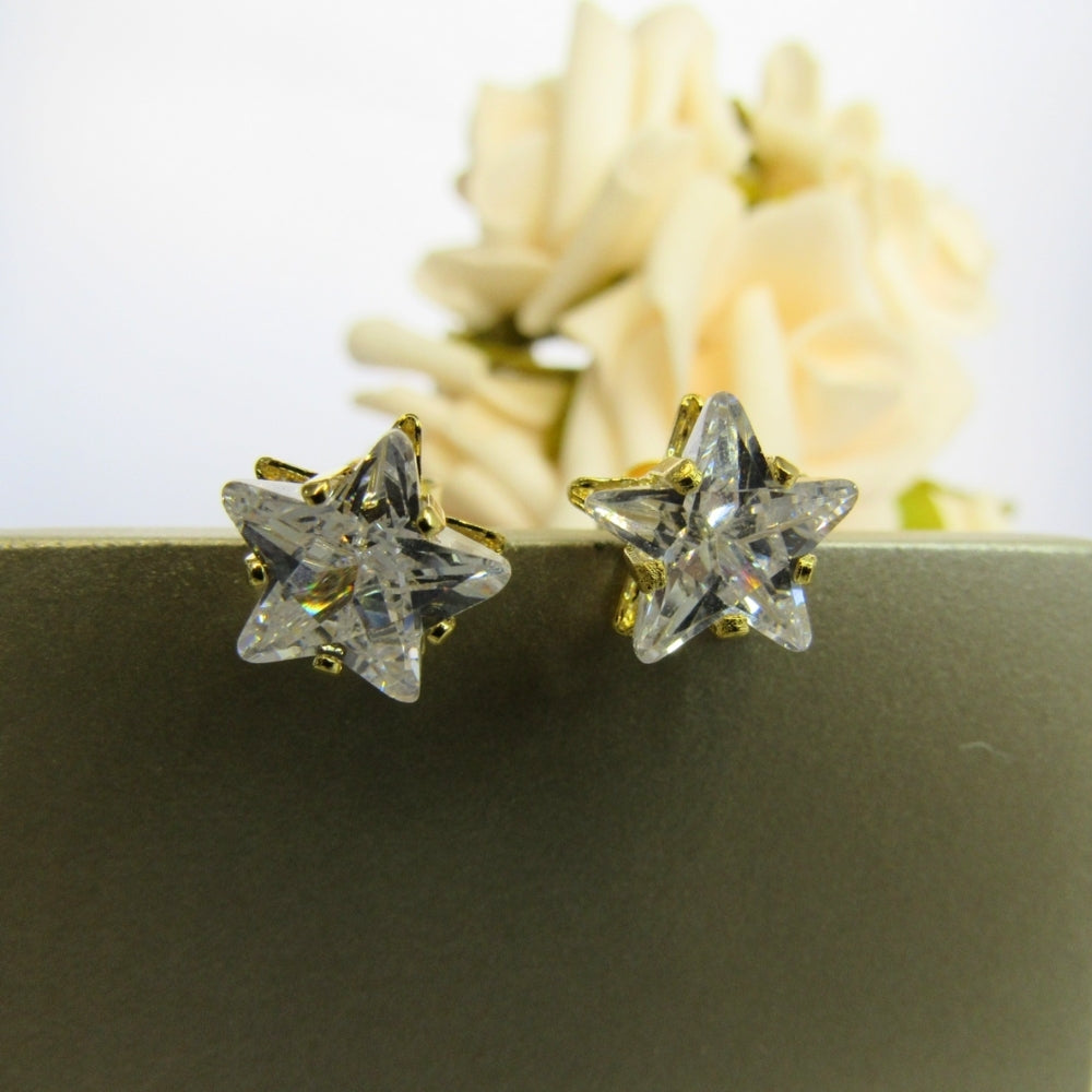 Brinco Estrela Grande com Zircônia Banhado em Ouro 18k